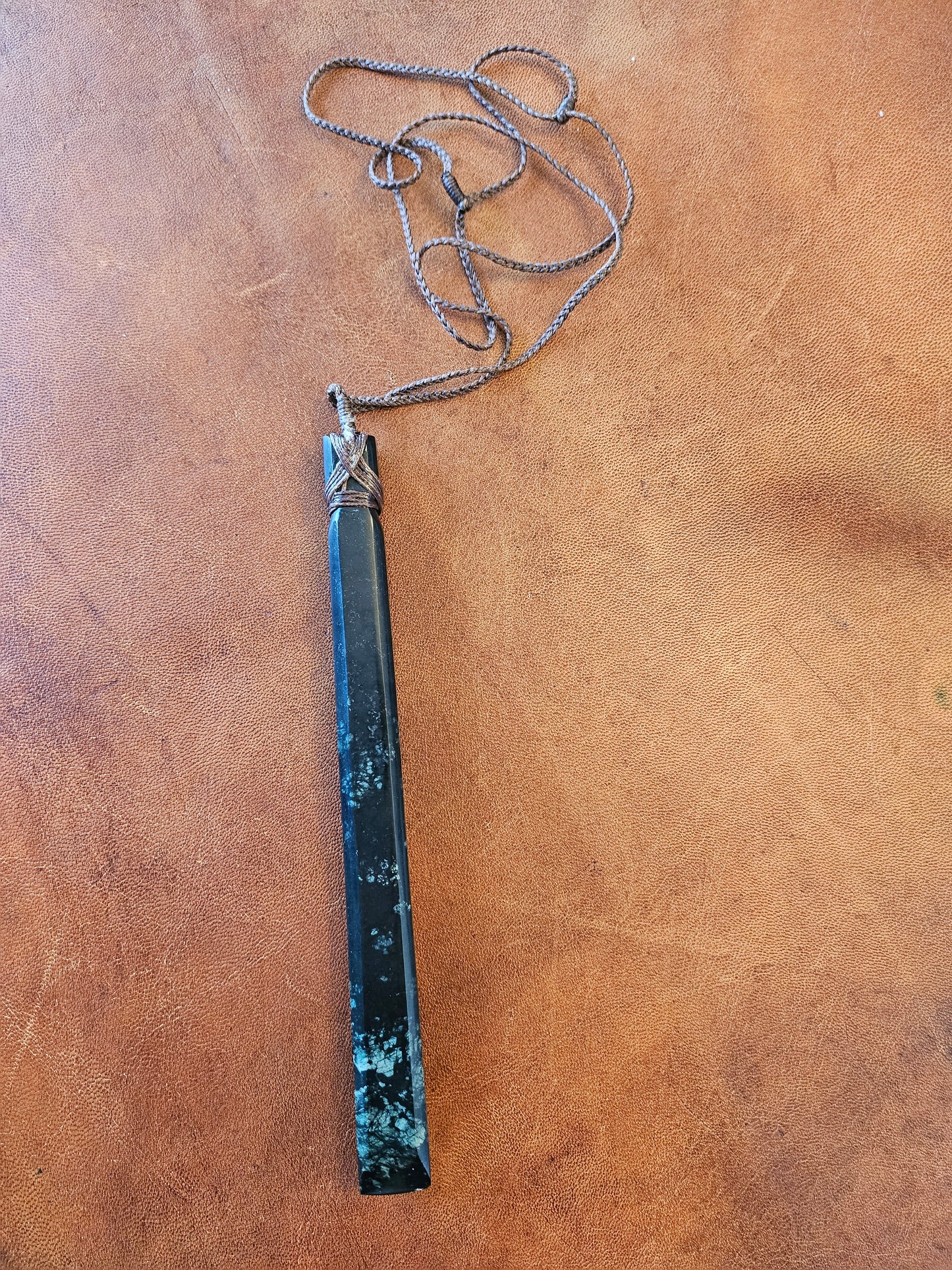 Pounamu - Long Toki